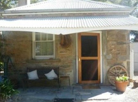 Reilly's Wines Heritage Cottages - Tourism Cairns 2