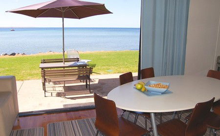 Tumby Bay Beach House - Tourism Cairns 2