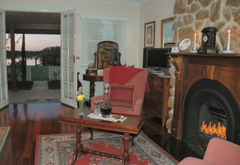 Paringa House B&B Stone Cottages - Tourism Cairns 6