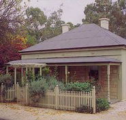 Miriams Cottage - Tourism Cairns