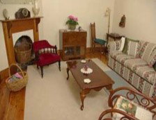 Miriams Cottage - Tourism Cairns 5