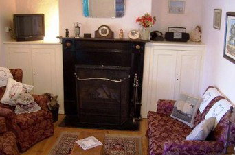 Lavender Cottage Bed And Breakfast Accommodation - Tourism Cairns 3