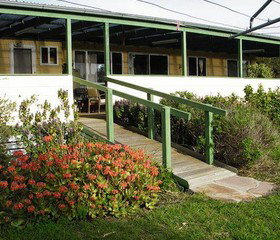 The Folly Holiday Home - Tourism Cairns 0