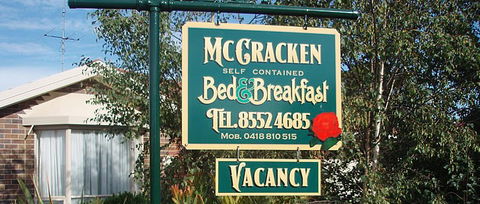 Mc Cracken Bed And Breakfast - Tourism Cairns 0