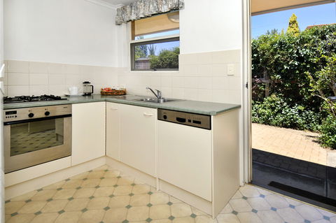 Norwood Apartments (Donegal Street) - Tourism Cairns 1