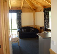 Seven Mile Cottages - Tourism Cairns