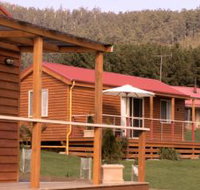 Maydena Country Cabins Accommodation  Alpaca Stud - Tourism Cairns