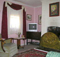 Hollyhock Cottage - Tourism Cairns