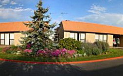 Glasgow Lodge - Tourism Cairns 1