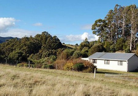 Engadine Cottage - Tourism Cairns 5