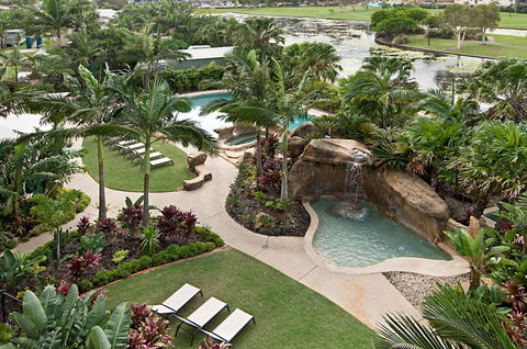 The Mirage Alexandra Headland - Tourism Cairns 5