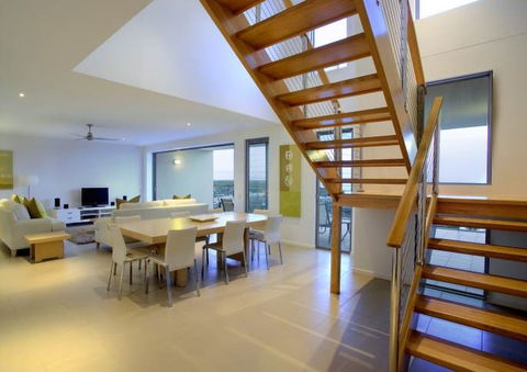 Rainbow Sea Resort - Tourism Cairns 2