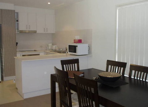 Braddon Element Apartment - Tourism Cairns 0
