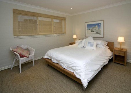 Absolute Waterfront At Hyams Beach - Elandra - Tourism Cairns 0