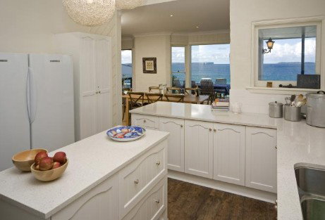 Absolute Waterfront At Hyams Beach - Elandra - Tourism Cairns 1