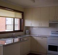 AnchorBell Holiday Apartments - Tourism Cairns