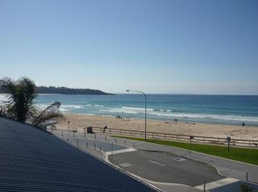 Beachhouse Mollymook - Tourism Cairns 0