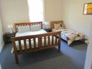 Comfort Cottage - Tourism Cairns 4
