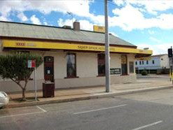 Silver Spade Motel - Tourism Cairns 2