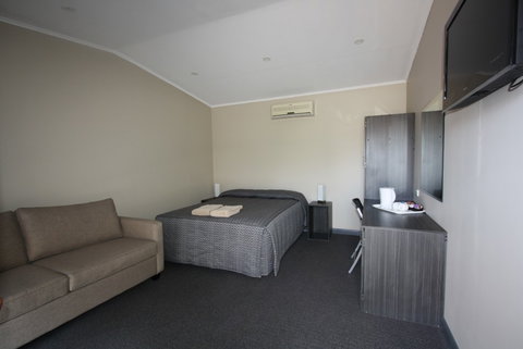 Copper City Motel - Tourism Cairns 2