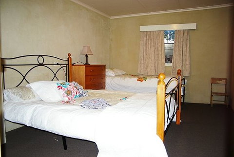 Ellstanmor Country Guesthouse - Tourism Cairns 4