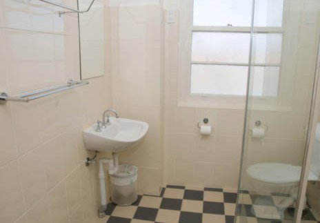 Alpine Hotel - Tourism Cairns 5