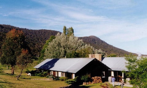 Crackenback Farm Mountain Guesthouse - Tourism Cairns 0