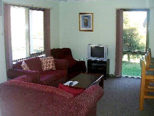Khancoban Rose Holiday Units - Tourism Cairns 1