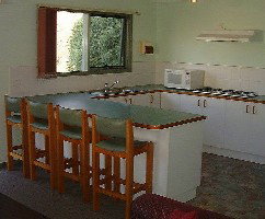 Khancoban Rose Holiday Units - Tourism Cairns 2