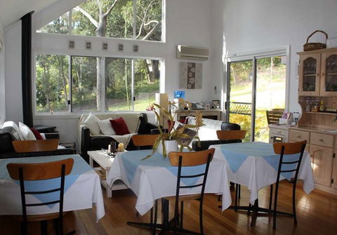 Nelson Bay Bed And Breakfast - Tourism Cairns 2