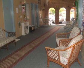 Chatham Motel - Tourism Cairns 2
