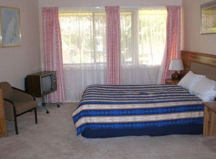 Boronia Lodge Apartments - Tourism Cairns 2