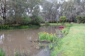 Murray Bank Holiday Units And Yabby Farm - Tourism Cairns 2