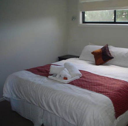 Hillview Farmstay - Tourism Cairns 3