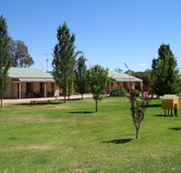 Narrandera Caravan Park - Tourism Cairns