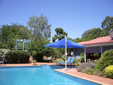 The Garden Room Bed And Breakfast - Tourism Cairns 1