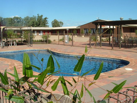 Newell Motor Inn - Tourism Cairns 5