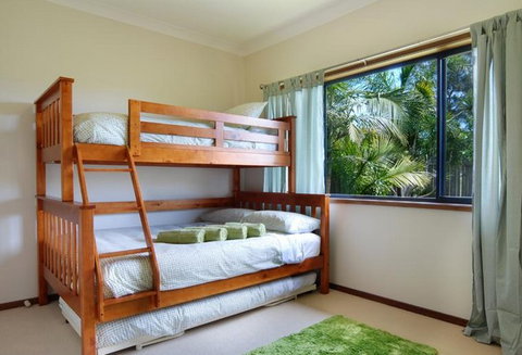 Burra By The Beach - Tourism Cairns 2