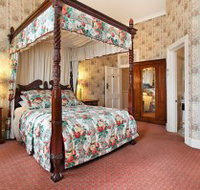 The Old George And Dragon Guesthouse - Tourism Cairns