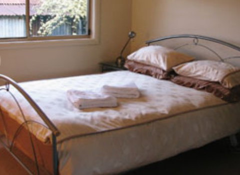 Burns B And B And Yabby Farm - Tourism Cairns 1