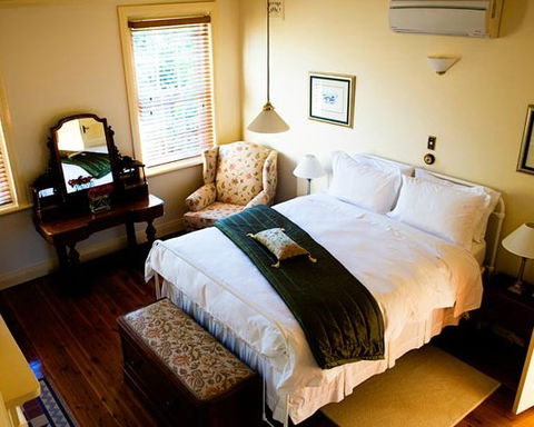B And B On The Park - Tourism Cairns 1