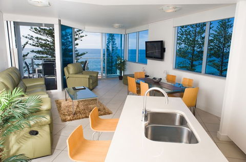 Manta Bargara Resort - Tourism Cairns 4
