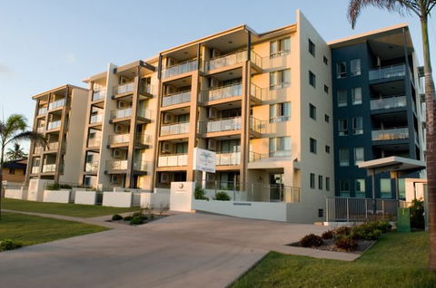 The Point Resort, Bargara - Tourism Cairns 1