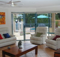 Golden Cane Bed and Breakfast - Tourism Cairns