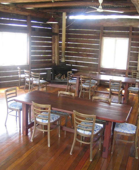 Hidden Valley Cabins - Tourism Cairns 1