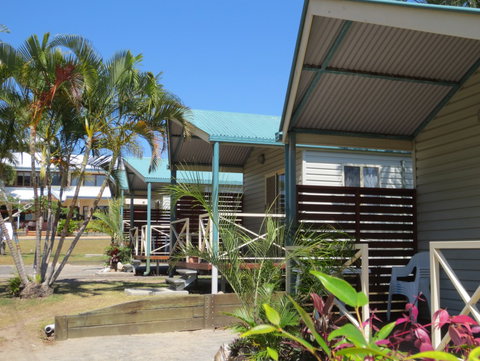 Kingfisher Caravan Park - Tourism Cairns 3