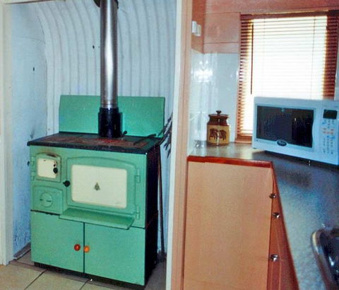 Windswept Country Retreat - Tourism Cairns 3