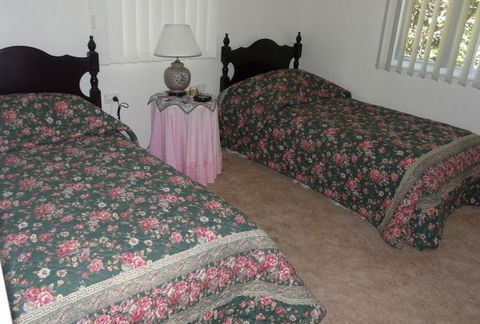 Oaklea Bed And Breakfast And Cottages - Tourism Cairns 2