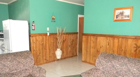 Murray Gardens Country Cottages And Motel - Tourism Cairns 0