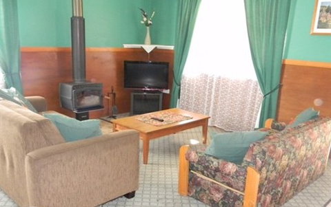 Murray Gardens Country Cottages And Motel - Tourism Cairns 1